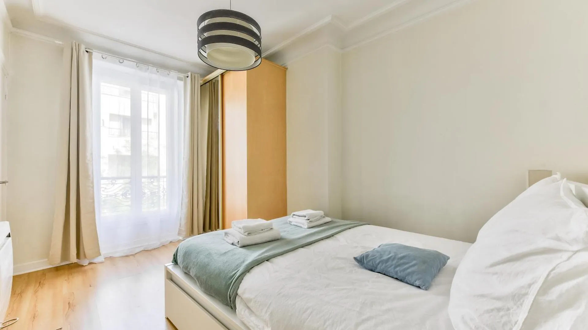 Apartment Ferienwohnung Quiet & Refurbished 1Br Parisian Retreat-Paris 16 Frankreich