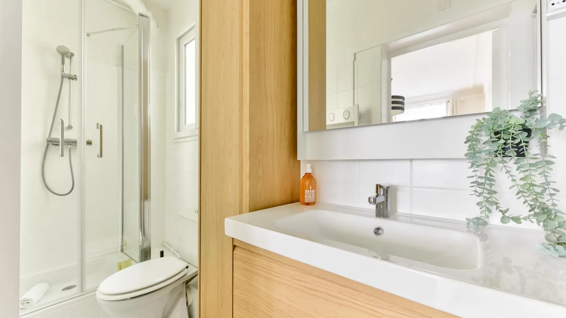 Ferienwohnung Quiet & Refurbished 1Br Parisian Retreat-Paris 16 Paris